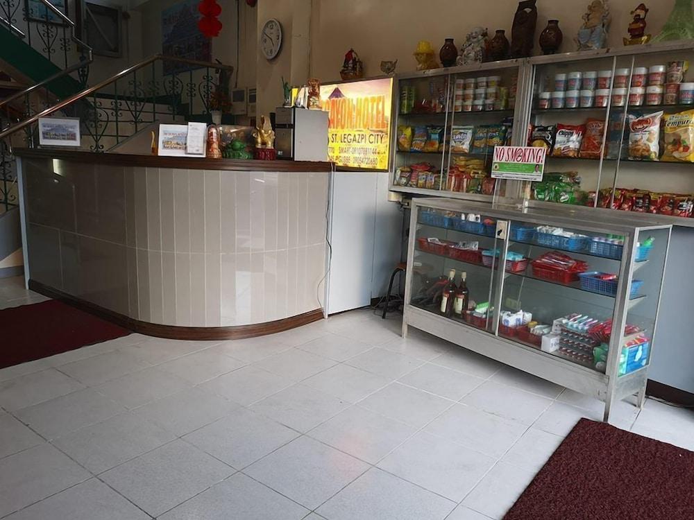 Magayon Hotel Legazpi Εξωτερικό φωτογραφία